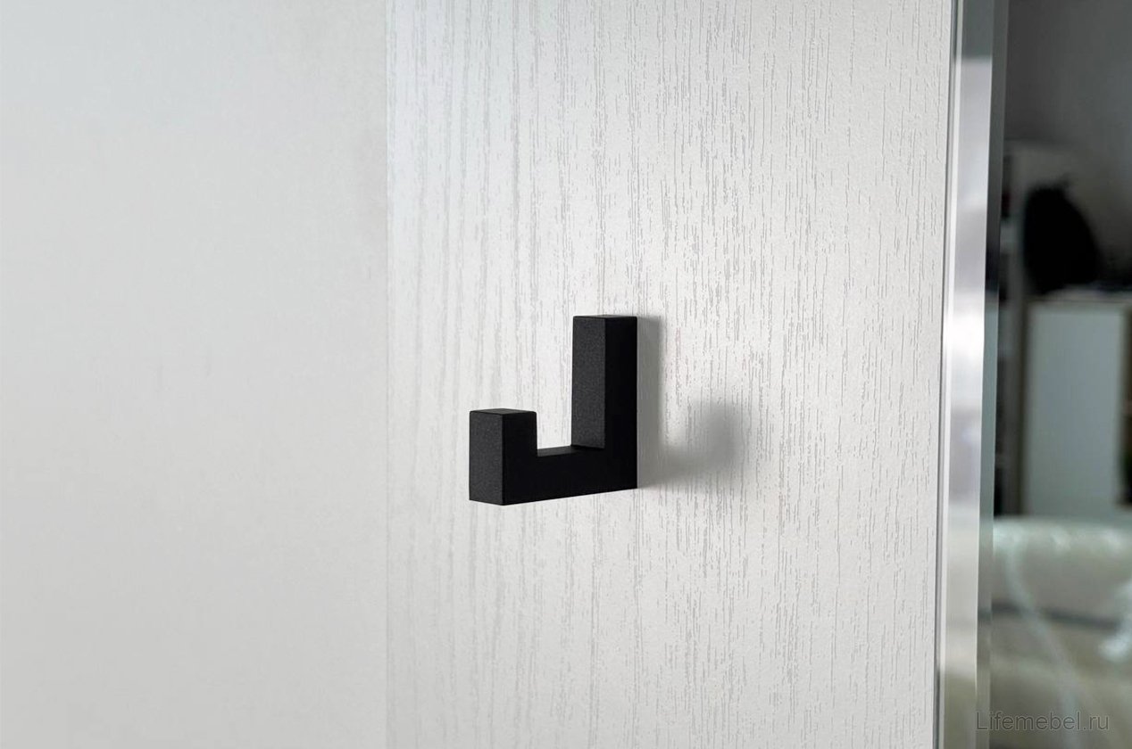 Зеркало Мерси белое дерево