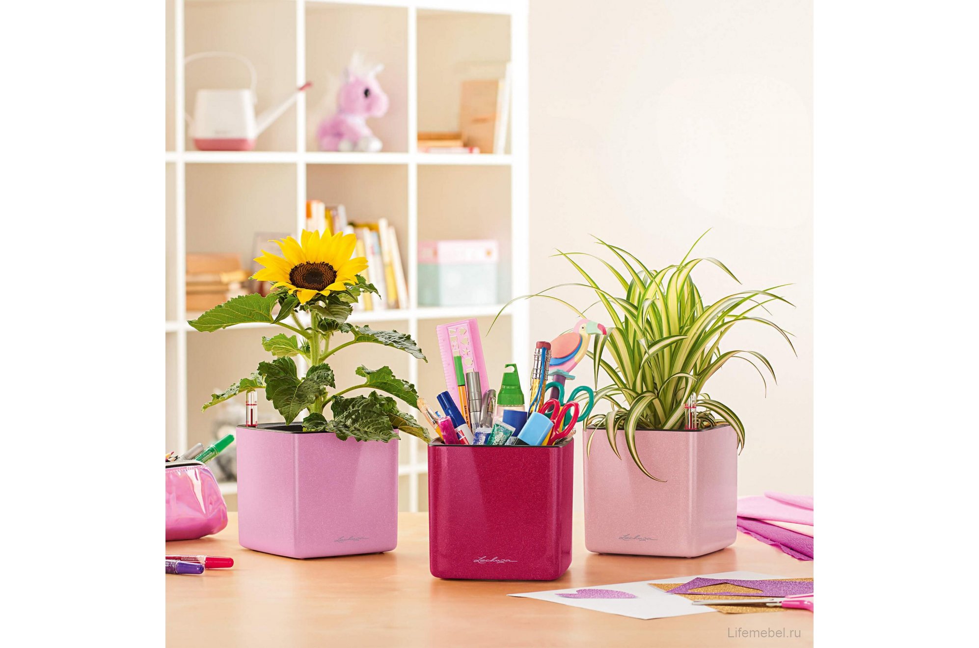 Кашпо Кьюб Глосси Кисс 14 кремовое