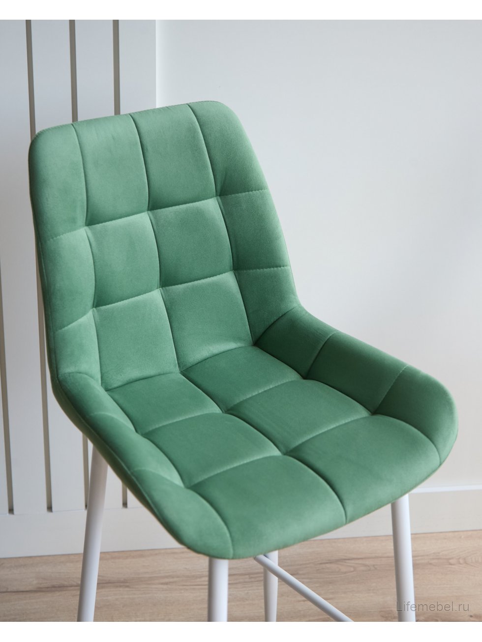 Полубарный стул Челси фисташковый (zd 651) / белый