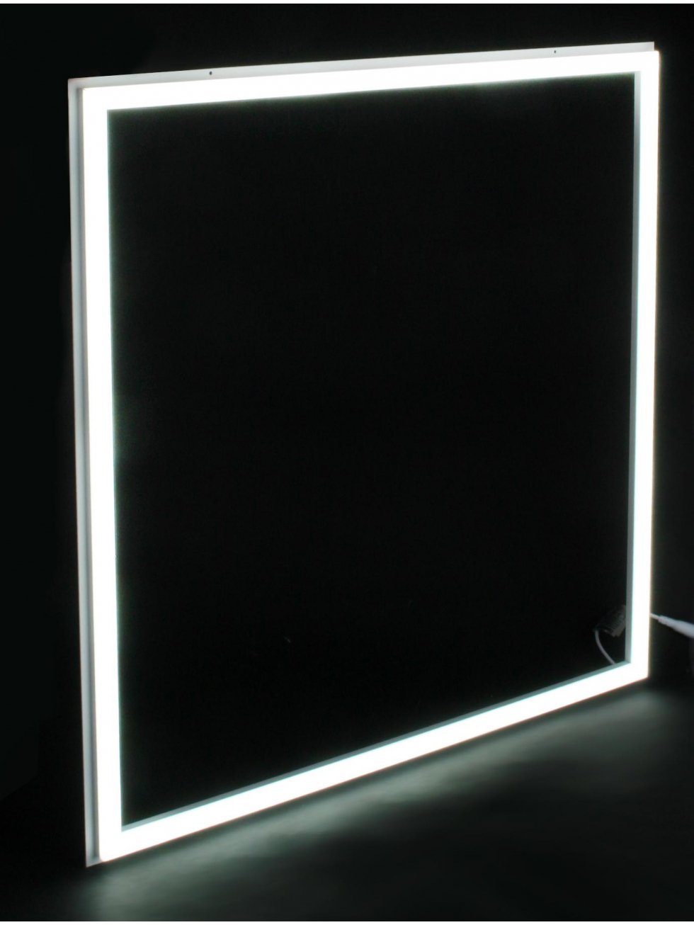 Настенно-потолочный светильник LBS-2105