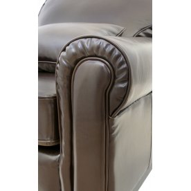 Кресло кожаное