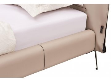 Двуспальная кровать GC1727