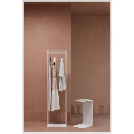 Настенное зеркало Halfeo Slim