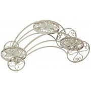 белый с золотой патиной