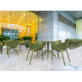 Пластиковый стол Sky