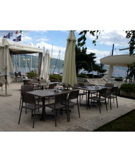 Стул пластиковый Bora Bistrot антрацит