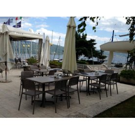 Пластиковый стул Bora Bistrot