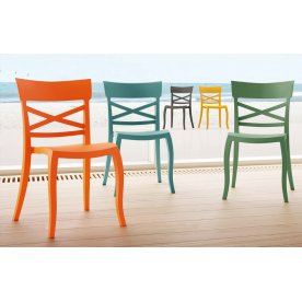 Стул пластиковый XSera-S зеленый