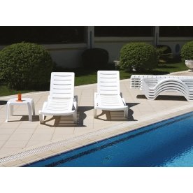 Пластиковый стол Zambak