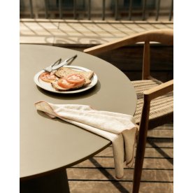 Столик журнальный садовый Itai