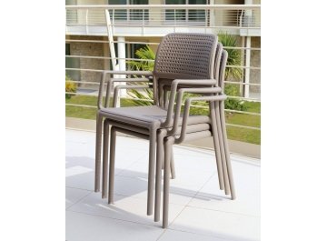 Пластиковое кресло Bora