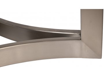 Деревянный стол Дуку