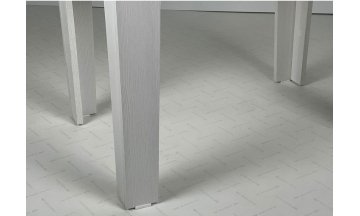 Деревянный стол Фантазия