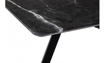 Деревянный стол Пеле