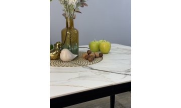 Керамический стол Локи белый / золотой мрамор / черный