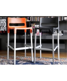 Барный стул Divo
