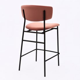 Полубарный стул Marko