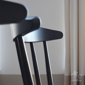 Деревянный стул Скандинавия