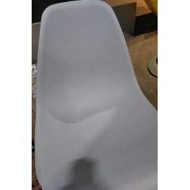 Пластиковый стул Eames PC-015
