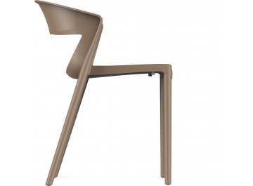 Пластиковый стул Градно