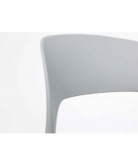 Пластиковый стул Olaf