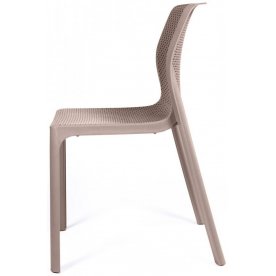 Пластиковый стул Relax