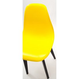 Пластиковый стул Сашш