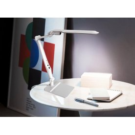 Настольная лампа KD-831