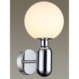 Настенный светильник 4670/1W