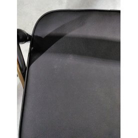 Стул на металлокаркасе Chair