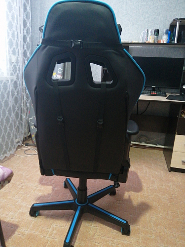 Компьютерное кресло Racer черное / красное фото покупателя 137