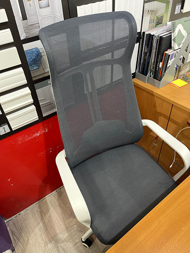 Компьютерное кресло Tilda light gray / white фото покупателя 15