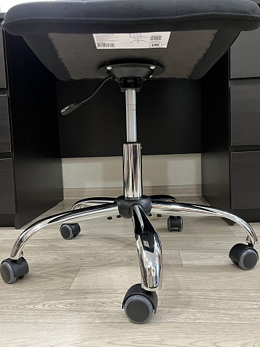 Офисное кресло Zero белый фото покупателя 183