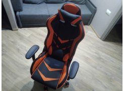 Компьютерное кресло Racer черное / голубое фото покупателя 152