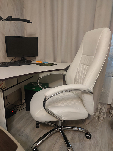 Компьютерное кресло Aragon белое фото покупателя 297