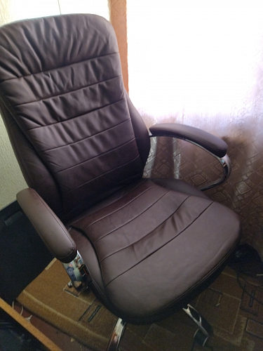 Компьютерное кресло Tomar коричневое фото покупателя 106