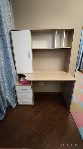 Стол компьютерный КСТ-16 бетон / белый фото покупателя 78