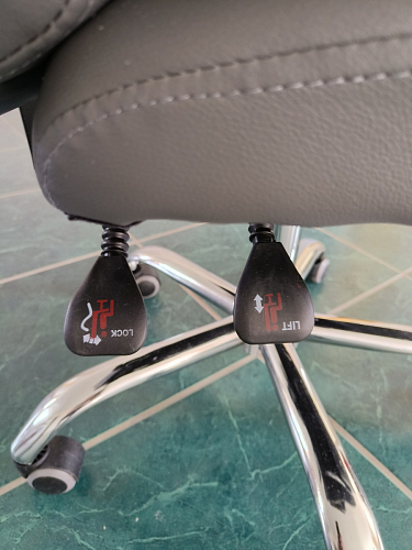 Компьютерное кресло Kolson black фото покупателя 76