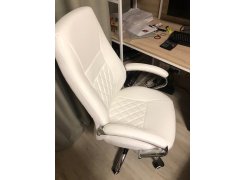 Компьютерное кресло Aragon белое фото покупателя 191