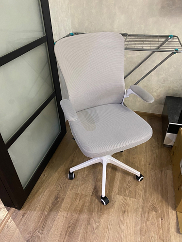 Компьютерное кресло Konfi light gray / white фото покупателя 143