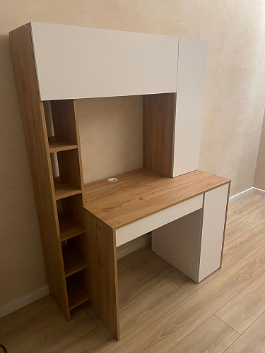 Письменный стол Комфорт 12.71 дуб золотой craft / белая аляска  - Уцененный экземпляр фото покупателя 136