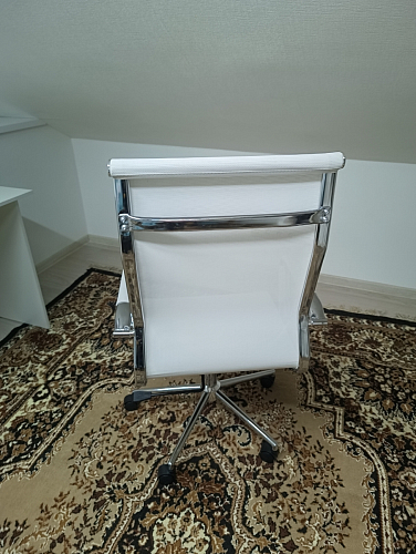 Компьютерное кресло Reus белая сетка / хром фото покупателя 49