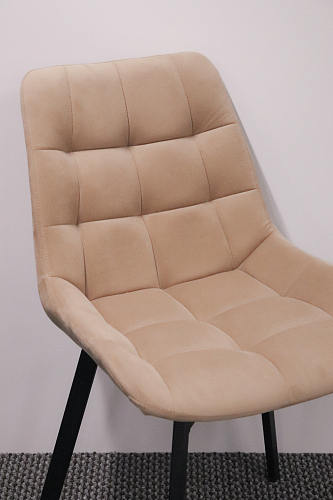 Стул на металлокаркасе Челси бежевый / черный из шоурума 2