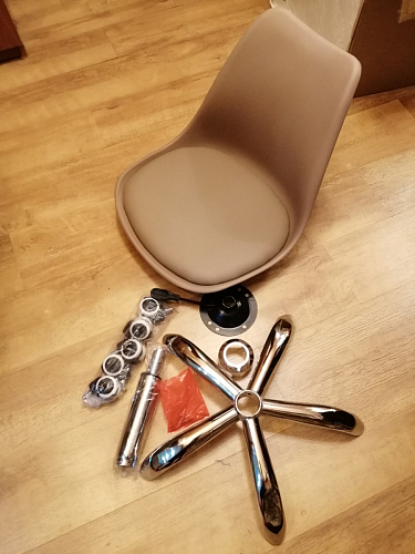 Компьютерное кресло Kolin white фото покупателя 130