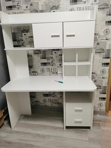 Письменный стол Беланта-Прям130Р+НКЛХ-130 В венге фото покупателя 2