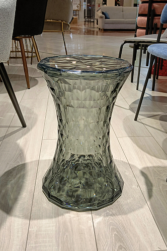 Стул-столик Button 30x47 clear из шоурума 4