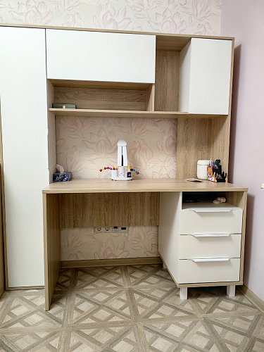 Письменный стол Комфорт 12.95 N дуб сонома / белый PE шагрень фото покупателя 62