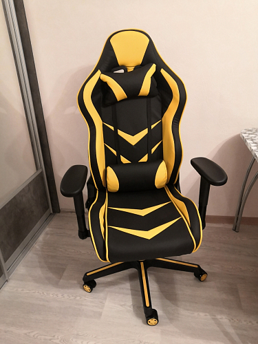 Компьютерное кресло Racer черное / бежевое фото покупателя 116