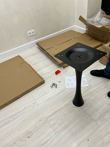 Стеклянный стол Tulip 90 black glass фото покупателя 23