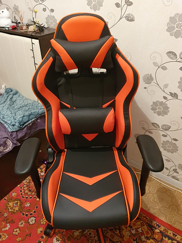 Компьютерное кресло Racer черное / голубое фото покупателя 189